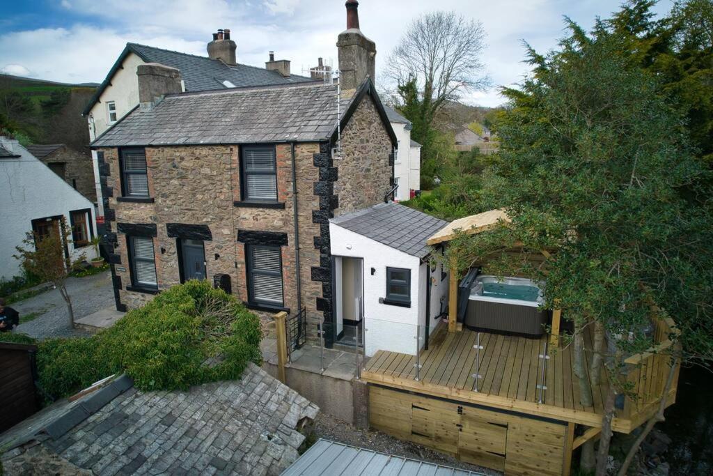 Luxurious Cottage With Hot Tub, Lake District Duddon Екстериор снимка
