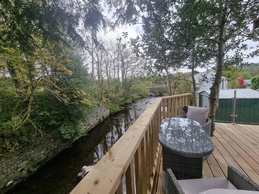 Luxurious Cottage With Hot Tub, Lake District Duddon Екстериор снимка