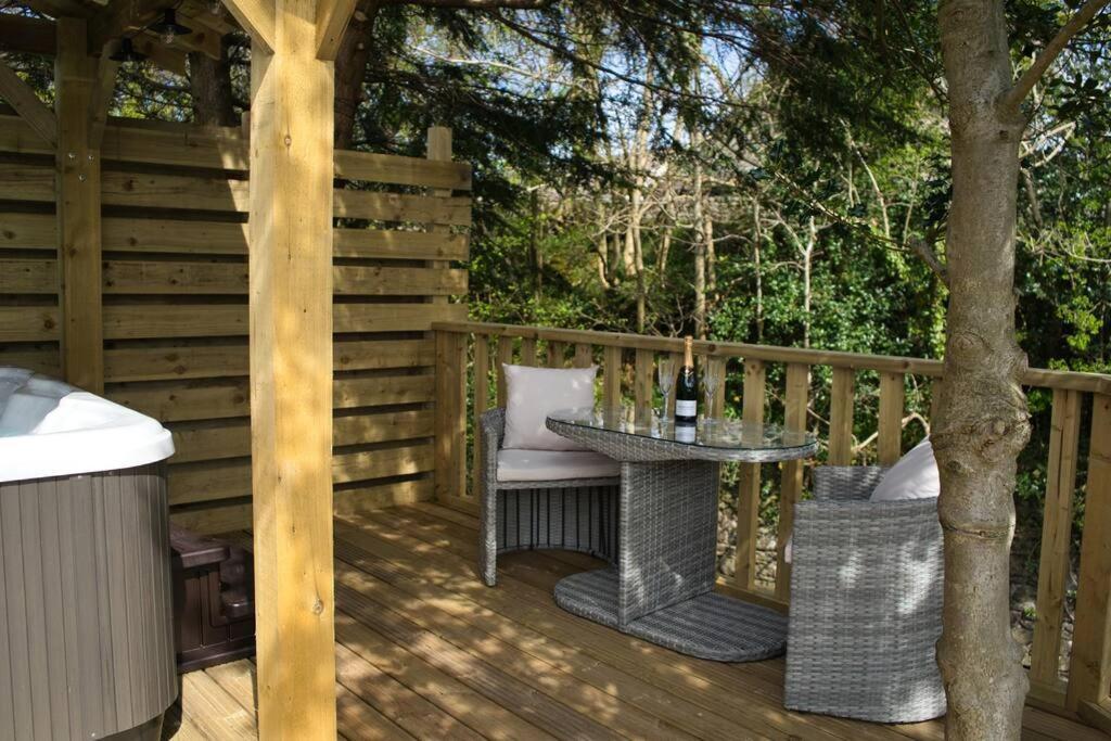 Luxurious Cottage With Hot Tub, Lake District Duddon Екстериор снимка