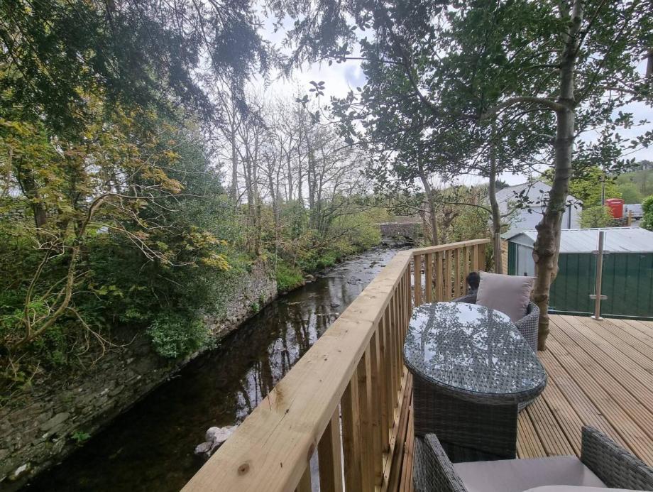 Luxurious Cottage With Hot Tub, Lake District Duddon Екстериор снимка