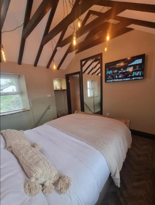 Luxurious Cottage With Hot Tub, Lake District Duddon Екстериор снимка